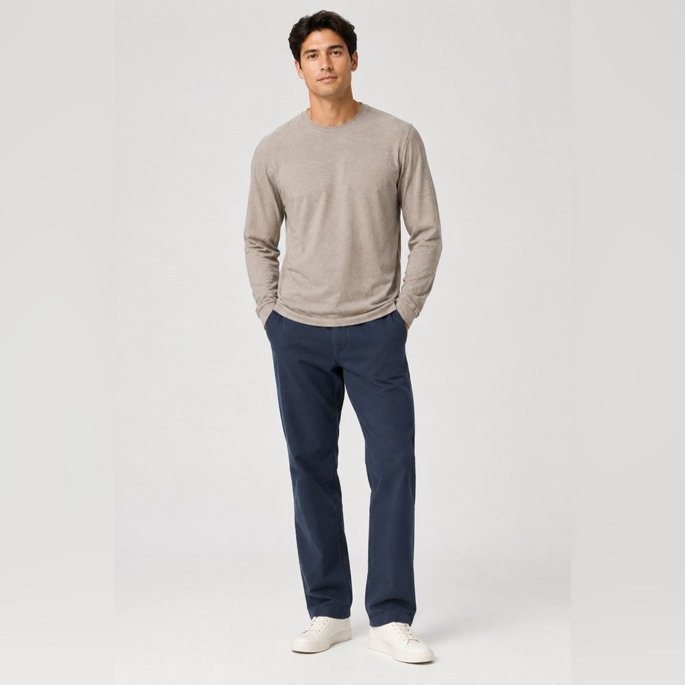 NWT Vuori Long Sleeve Strato Tech Tee in Acorn Heather